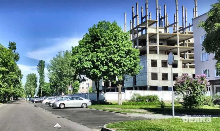 В Гомеле на улице Братьев Лизюковых предлагают построить парковку