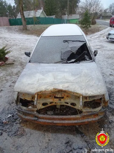 Судебный эксперт установил истинную причину возгорания автомобиля в Гомельском районе 