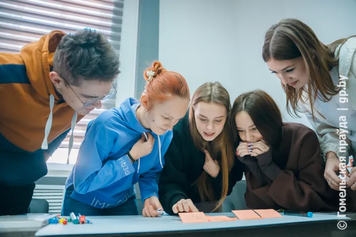 Задачи со звездочкой: в БелГУТе прошла уникальная деловая игра «Время покажет»