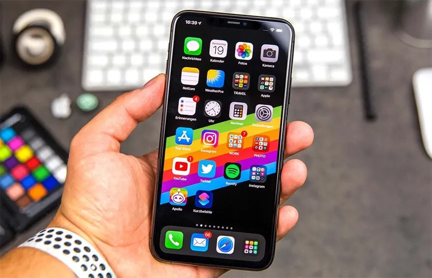 Почти миллиард iPhone оказались под угрозой взлома