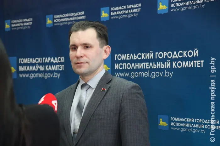 В старом футляре… В связи с реконструкцией тепловых сетей с 11 марта в Гомеле изменена схема движения общественного транспорта