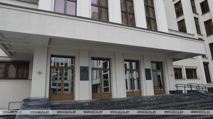 Правительство продлило до конца 2025 года регулирование цен на товары для сельского хозяйства