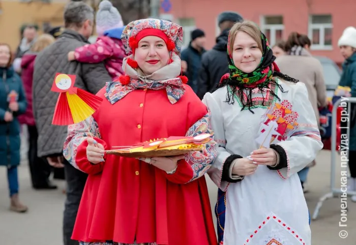 Гомельчане отпраздновали Масленицу