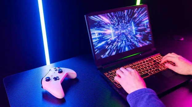 Какой ноутбук лучше всего брать для игр в 2025 году?