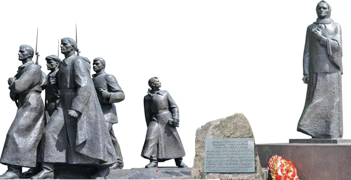 Мемориальному комплексу «Мать-патриотка» исполняется 50 лет: рассказываем об истории монумента