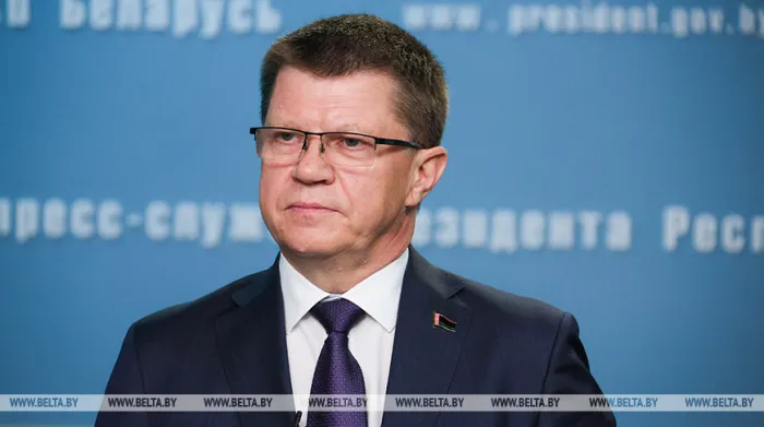 От поваров до комбайнеров. Лукашенко доложили об участии профсоюзов в уборочной кампании