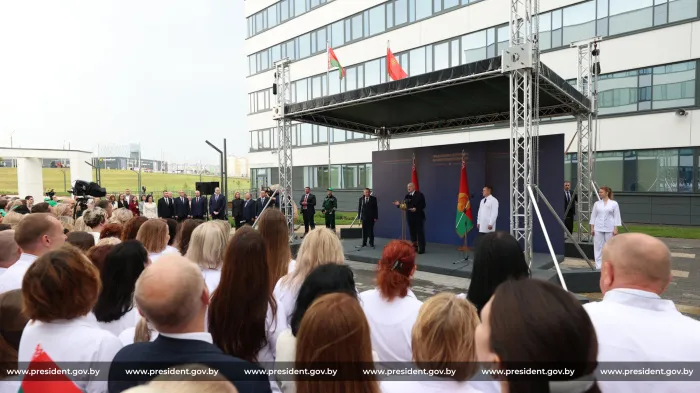 Президент Беларуси Александр Лукашенко открыл Гродненскую областную клиническую больницу