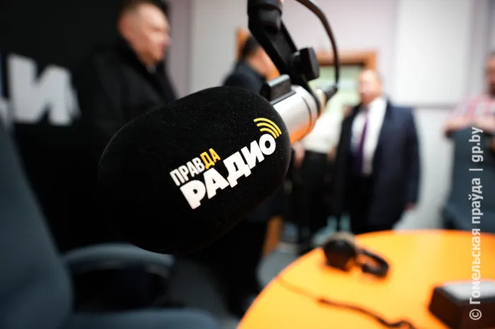 Александр Лукашенко поздравил работников и ветеранов радио, телевидения и связи с профессиональным праздником