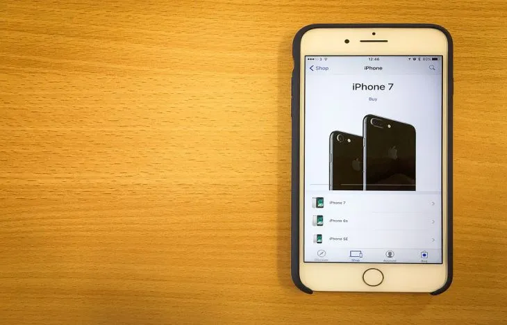 Apple остановила продажи iPhone 7 и XS. Чего боится компания?