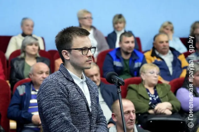Время выбрало нас: председатель облисполкома Иван Крупко встретился с коллективом сельхозпредприятия «Полесье-Агроинвест» 