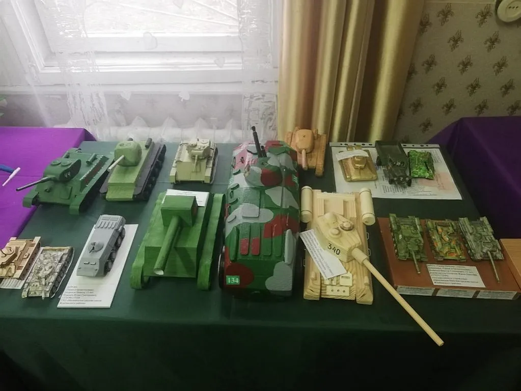 Конкурс по моделированию военной техники провели на Жлобинщине