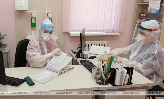 Минздрав актуализировал порядок работы медиков в условиях COVID-19