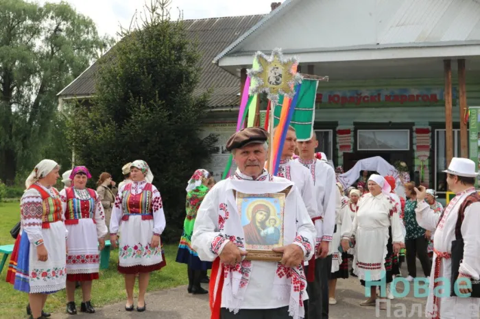 Старажытны абрад “Юраўскі карагод” правялі ў вёсцы Пагост Жыткавіцкага раёна
