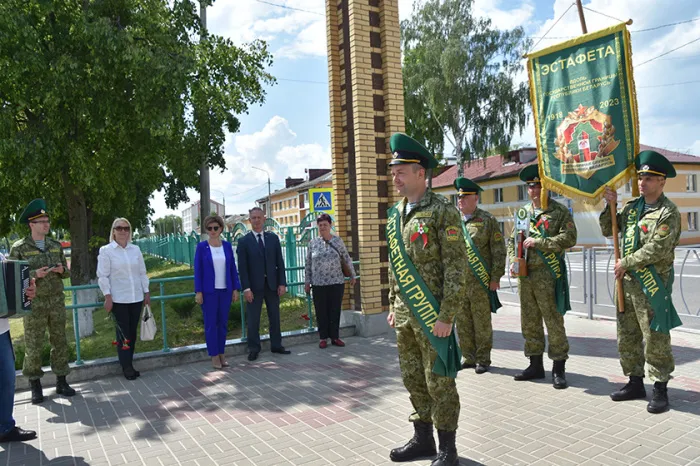 Брагин принял эстафету, посвящённую 105-летию пограничной службы