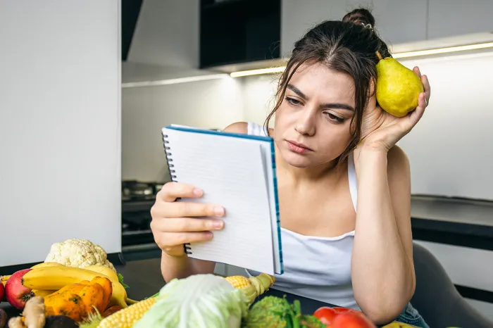 Что делать, если сорвался с диеты? Отвечает врач