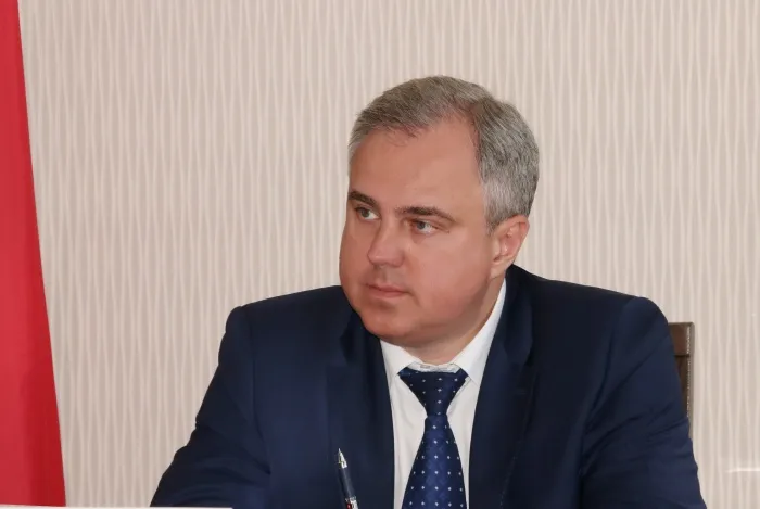 Заместитель председателя облисполкома Владимир Привалов провел в Рогачеве прием граждан и помог жителям района в решении проблем