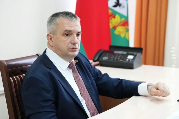 Убавить звук в кафе и получить новое жилье: губернатор Иван Крупко провел прием граждан в Гомеле