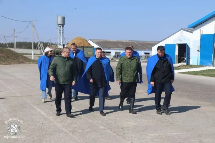 Министр сельского хозяйства и продовольствия Юрий Горлов посетил сельхозорганизации Рогачевского района
