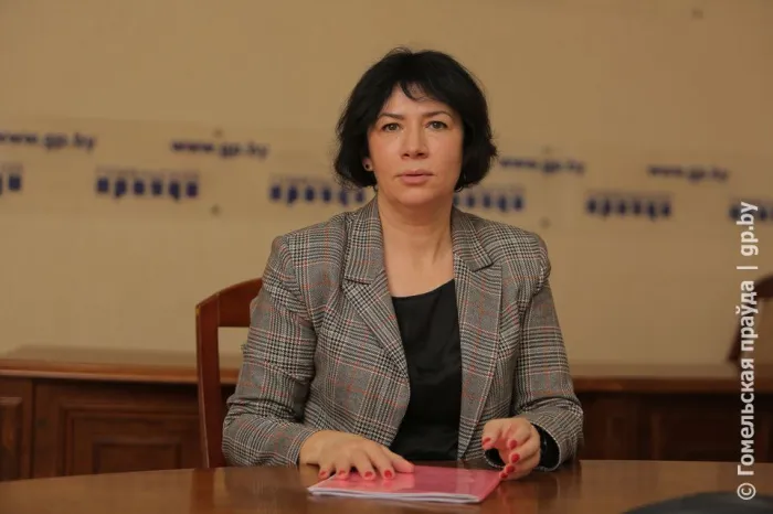 16 июня на прямой линии «Гомельскай праўды» заместитель председателя, председатель коллегии по гражданским делам Гомельского областного суда Марина Надточей
