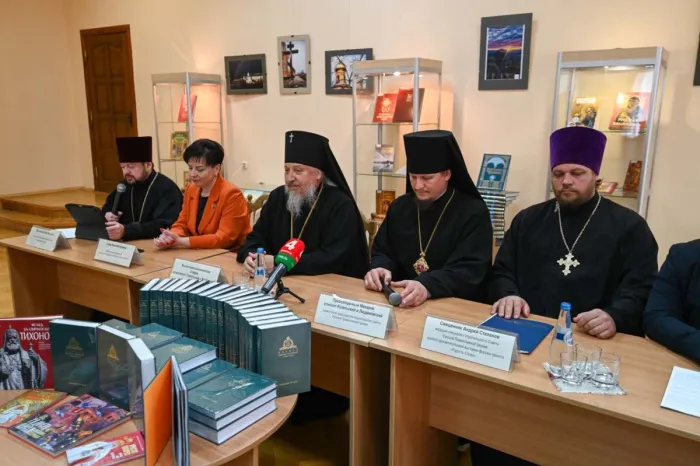 Без Бога нация – толпа: в Гомеле прошла пресс-конференция, посвященная развитию книжной культуры 