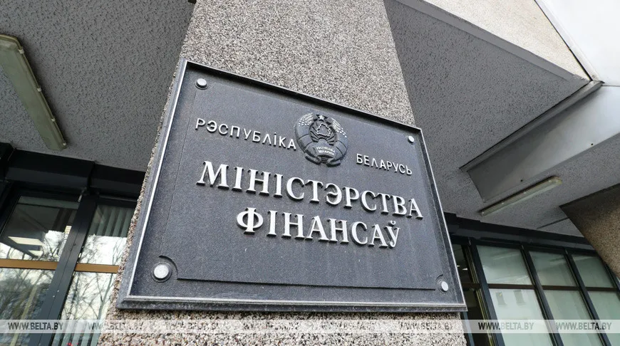 Решения по поддержке пострадавших от COVID-19 отраслей будут приниматься в течение года