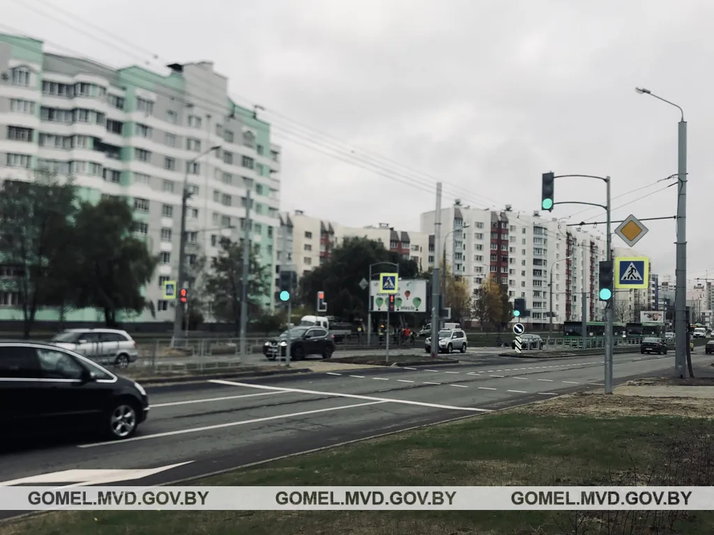 В Гомеле на улице Мазурова установлен новый светофорный объект