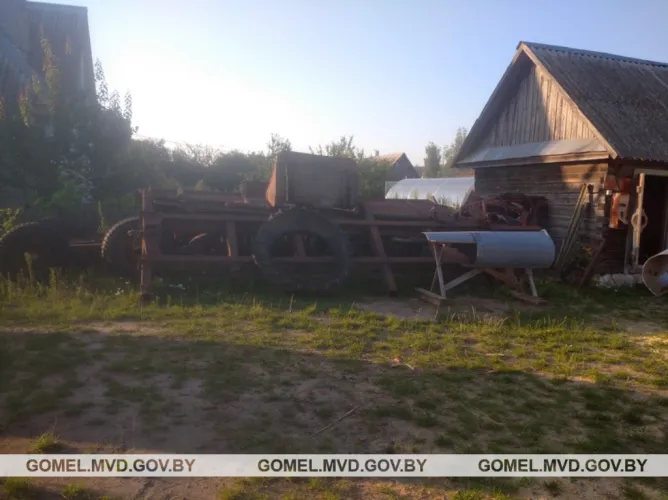 В Рогачевском районе заведующий машинно-тракторным парком похитил у предприятия более 4,5 тонн металла