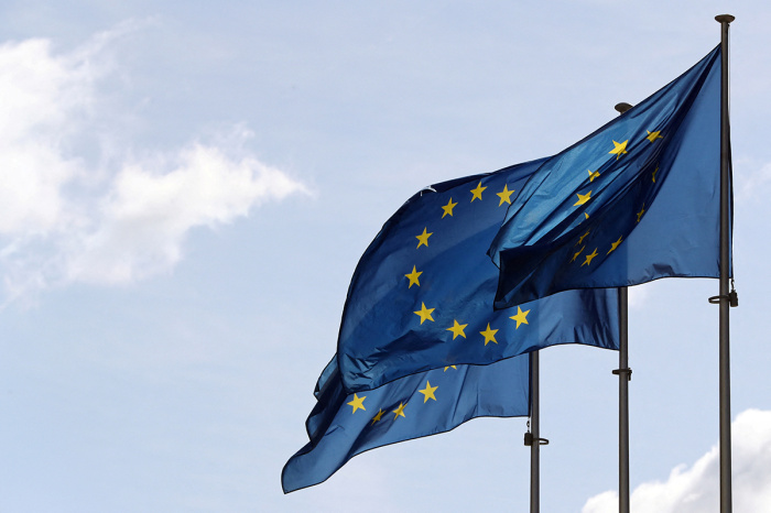 Украина осталась без €90 млрд: Венгрия и Словакия блокировали решение саммита ЕС о выделении денег Киеву