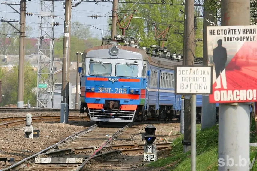В Речицком районе на железной дороге погиб пожилой мужчина
