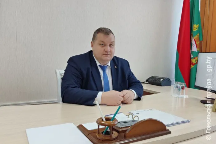 Когда границы уже не личные. Прием граждан провел первый заместитель председателя облисполкома Дмитрий Петрожицкий