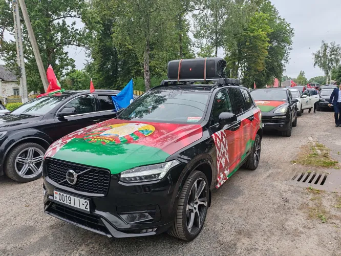 «Дорогами славы»: участники республиканского автопробега прибыли в Светлогорский район