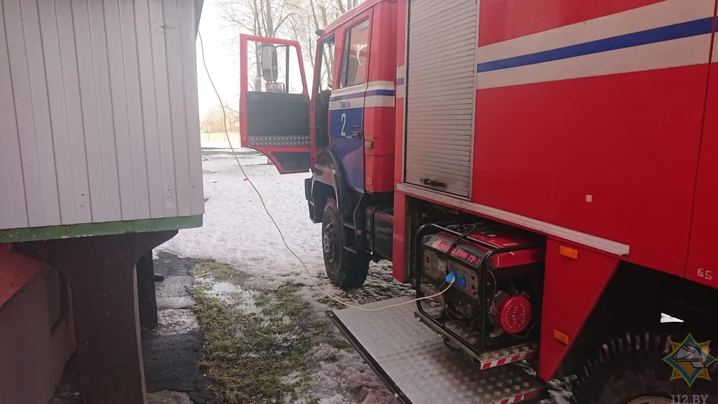 В Гомеле спасатели помогли мужчине, подключенному к кислородному аппарату