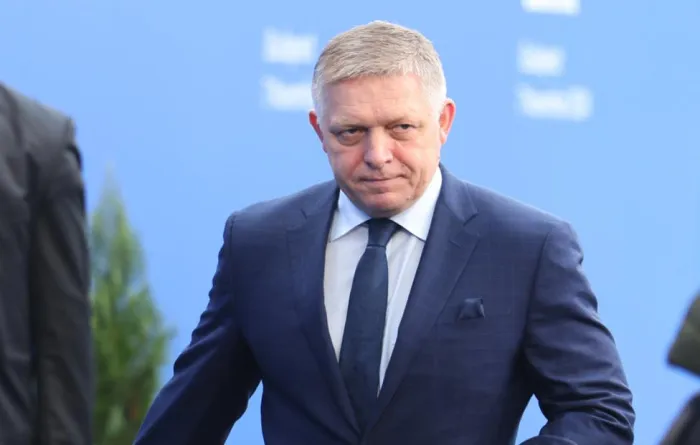 Самолет Фицо был серьезно поврежден в аэропорту Брюсселя