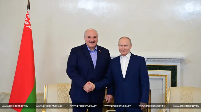 Путин поздравил Лукашенко с успешным проведением единого дня голосования