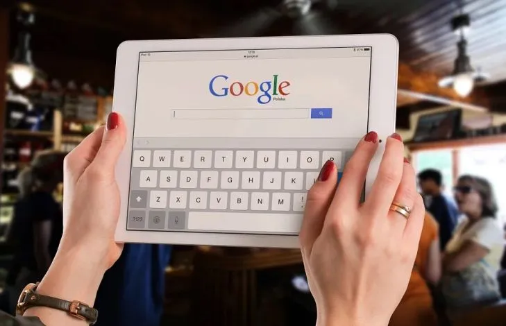Google научит пользователей произносить слова правильно