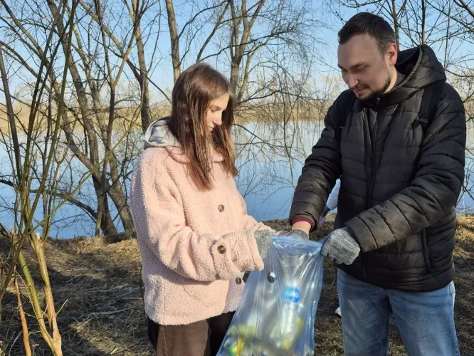 Чистота начинается с нас: волонтеры Речицы на страже экологии 