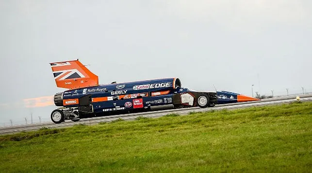 Сверхзвуковой автомобиль Bloodhound SSC хотят разогнать до 800 км/ч