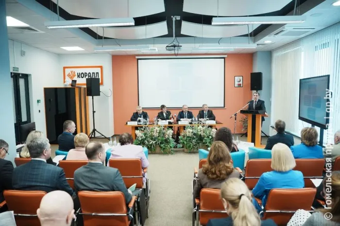 Вместе к возрождению. В Гомеле прошло заседание постоянно действующего семинара при Парламентском Собрании Союза Беларуси и России
