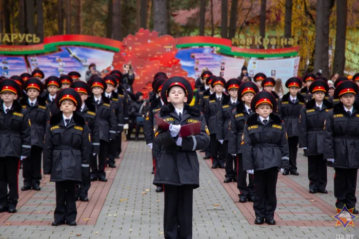 В Специализированном лицее при Университете гражданской защиты МЧС прошла торжественная церемония принесения клятвы лицеиста