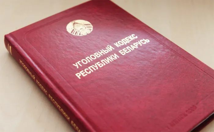 Задушила двухлетнюю дочь подушкой и пыталась совершить суицид: прокуратура Гомельской области направила в суд уголовное дело об убийстве