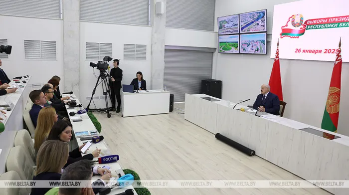 Глава государства: в Беларуси ни одну партию никогда не гнобили, даже БНФ