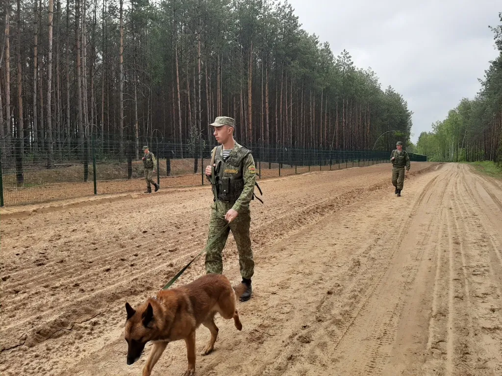 Украинец пытался попасть домой в обход белорусского пункта пропуска, чтобы избежать самоизоляции