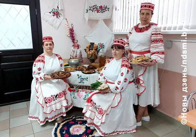 Гастрономический праздник в День народного единства в заведениях общественного питания Жлобина