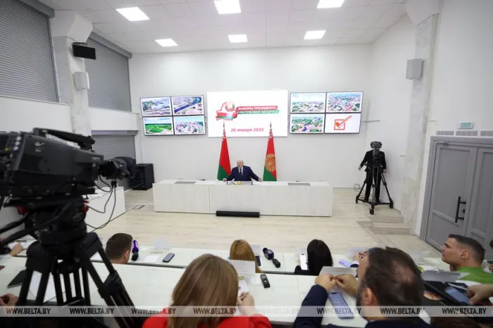 "Успокойте его, он уничтожит страну". Президент Беларуси предостерегает Армению от заигрывания с Евросоюзом