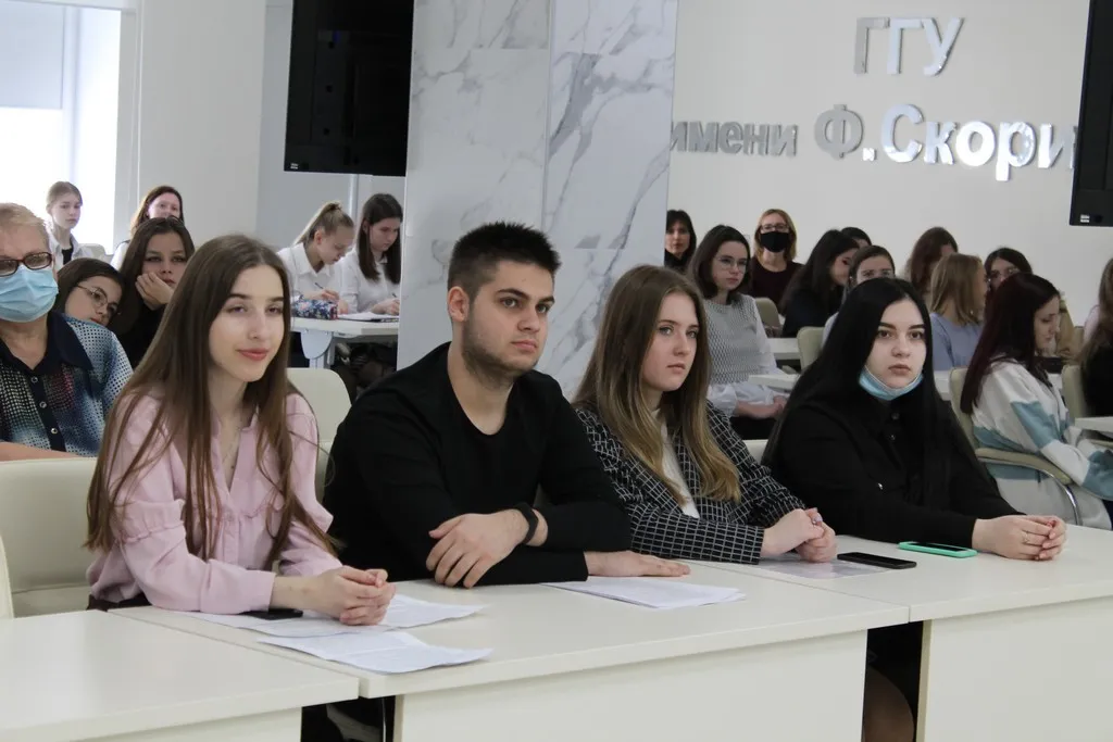 В ГГУ имени Ф. Скорины прошел третий этап образовательного проекта «Вуз глазами абитуриента»