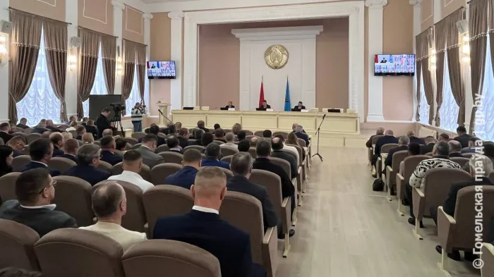 На семинаре-учебе в Мозыре обсудили готовность сельхозорганизаций области к проведению весенних полевых работ