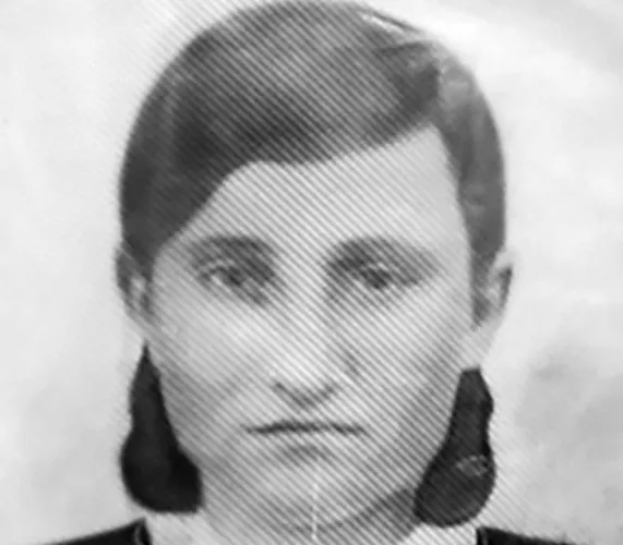 Ее звали Нина Кечко. Пожелтевшие письма, газеты – то немногое, что осталось у гомельчанки в память о родственнице, зверски замученной полицаем Ермольчиком