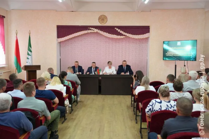 Биологическая безопасность страны в приоритете: Иван Крупко встретился с коллективом Полесского радиационно-экологического заповедника