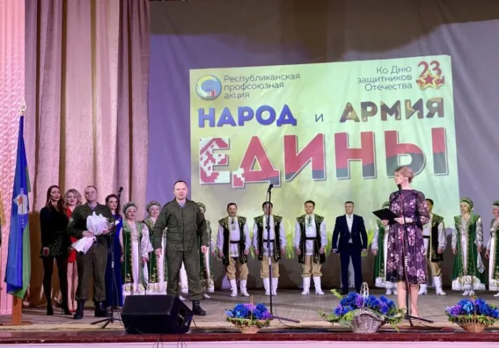 В Зябровке прошла профсоюзная акция «Народ и армия едины»