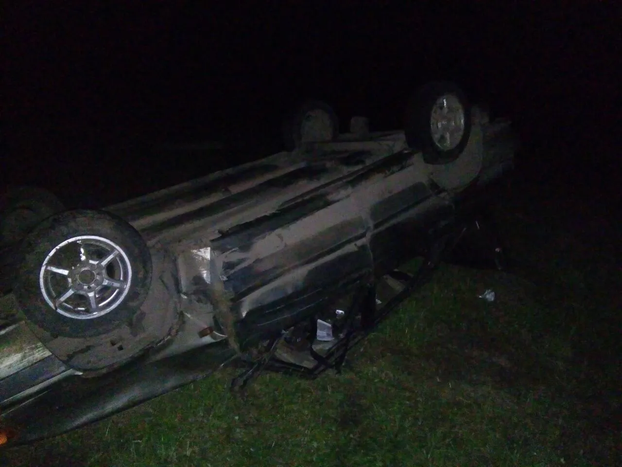 В Лоевском и Калинковичском районах опрокинулись два автомобиля